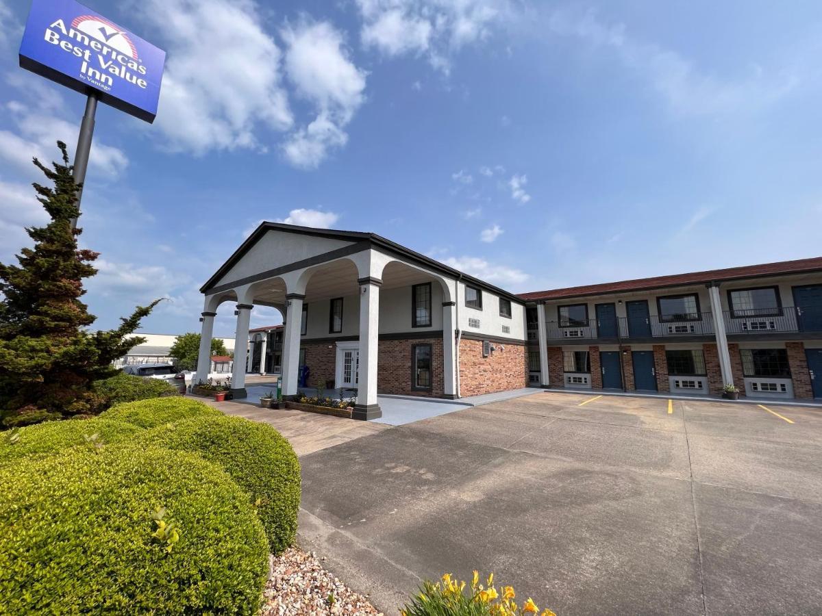 Americas Best Value Inn Blue Ridge Exterior photo